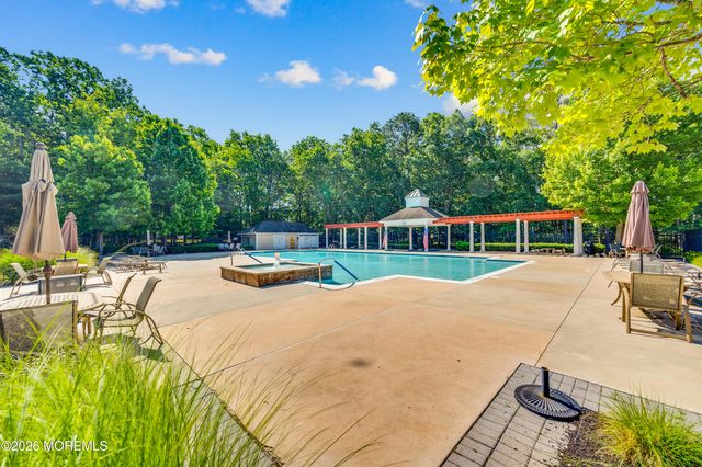 724 Amy Court, Lakewood, NJ 08701