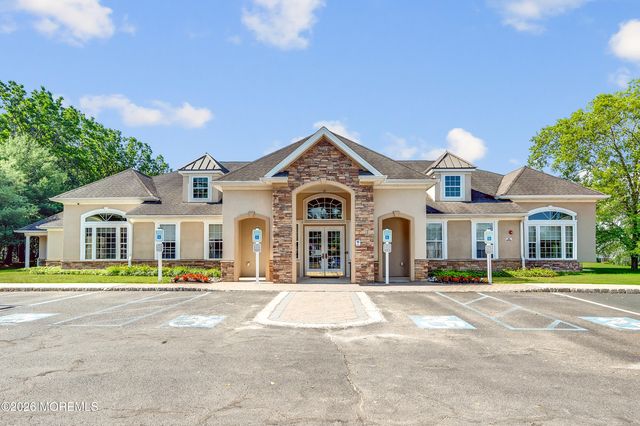 724 Amy Court, Lakewood, NJ 08701