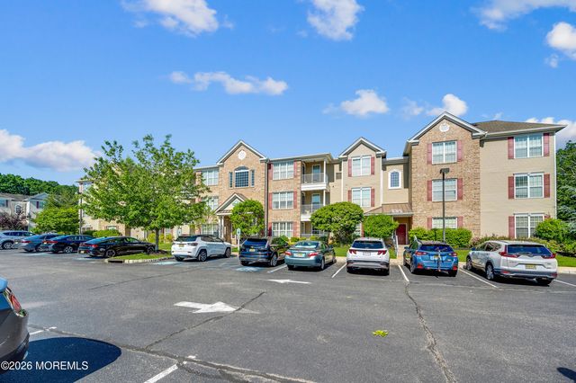 724 Amy Court, Lakewood, NJ 08701
