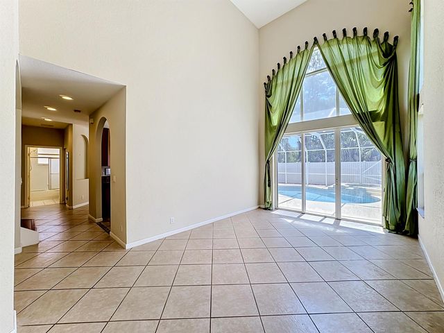 5747 Sunberry Circle, Fort Pierce, FL 34951