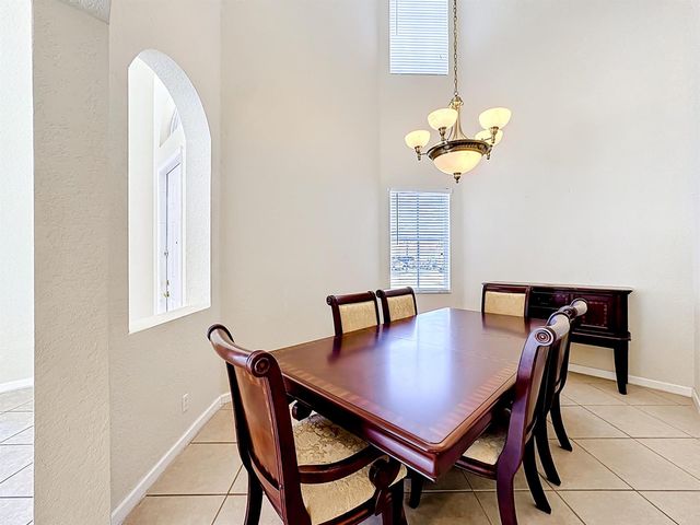 5747 Sunberry Circle, Fort Pierce, FL 34951