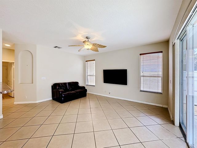 5747 Sunberry Circle, Fort Pierce, FL 34951