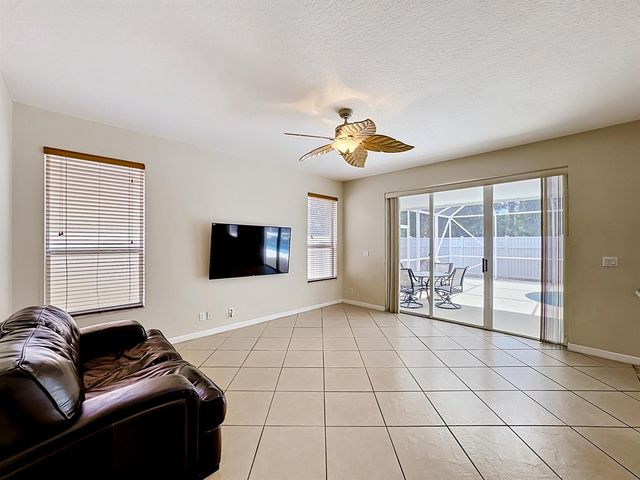 5747 Sunberry Circle, Fort Pierce, FL 34951
