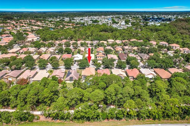 5747 Sunberry Circle, Fort Pierce, FL 34951