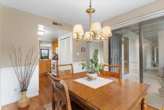 19100 Crest Ave 15, Castro Valley, CA 94546