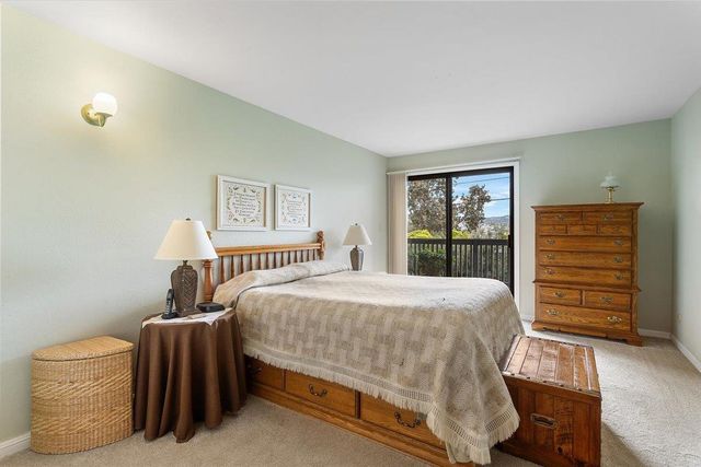 19100 Crest Ave 15, Castro Valley, CA 94546