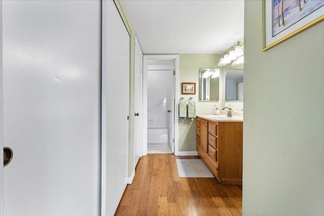 19100 Crest Ave 15, Castro Valley, CA 94546