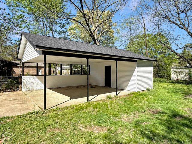 1130 Vine Street, Jonesboro, AR 72401