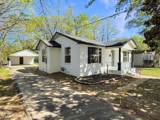 1130 Vine Street, Jonesboro, AR 72401