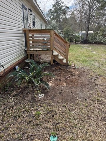 155 Grapevine Road, Summerville, SC 29483