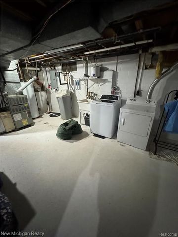 9390 Gale Road, Goodrich, MI 48438