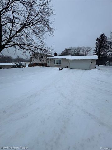 9390 Gale Road, Goodrich, MI 48438