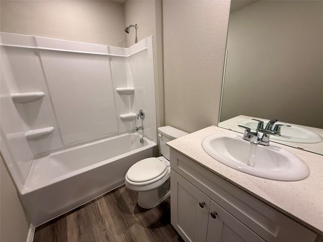 1637 Tin Roof Road, Krum, TX 76249