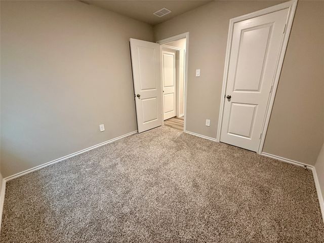 1637 Tin Roof Road, Krum, TX 76249