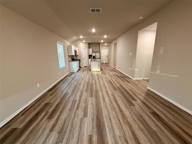 1637 Tin Roof Road, Krum, TX 76249