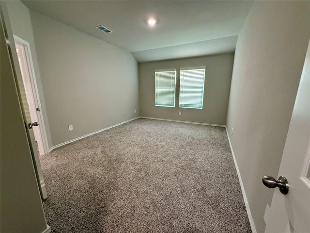 1637 Tin Roof Road, Krum, TX 76249