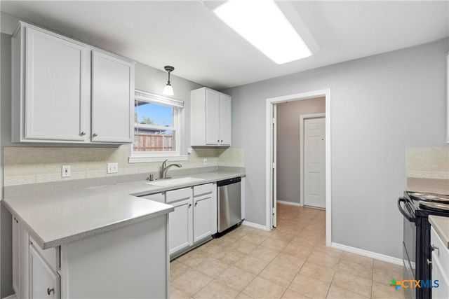 1711 Topaz Road, Killeen, TX 76543