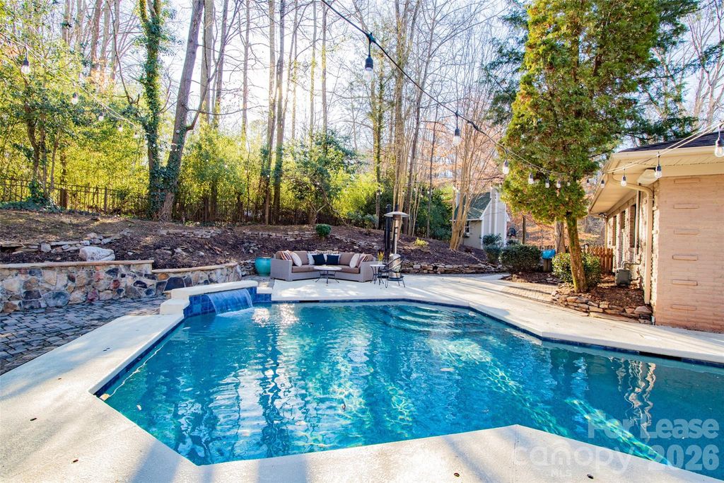 3911 Lakeside Drive, Charlotte, NC 28270