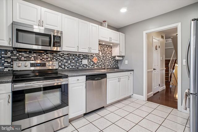 8332 GLASTONBURY CT, Annandale, VA 22003