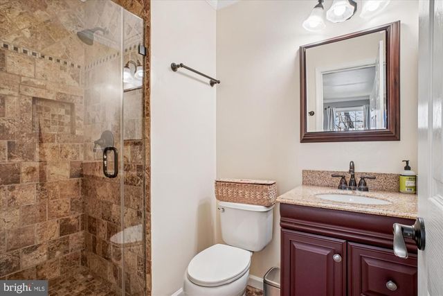 8332 GLASTONBURY CT, Annandale, VA 22003