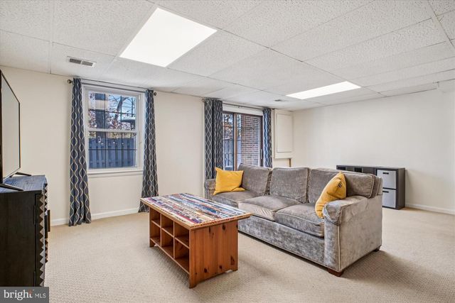 8332 GLASTONBURY CT, Annandale, VA 22003