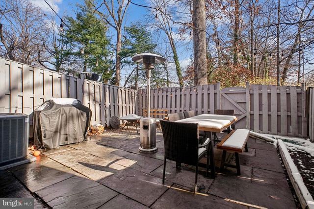 8332 GLASTONBURY CT, Annandale, VA 22003