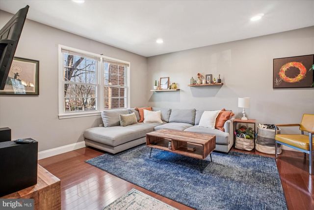 8332 GLASTONBURY CT, Annandale, VA 22003