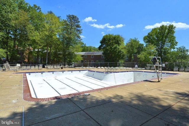 8332 GLASTONBURY CT, Annandale, VA 22003