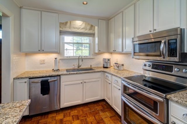 3198 Hillsboro Pike, Nashville, TN 37215