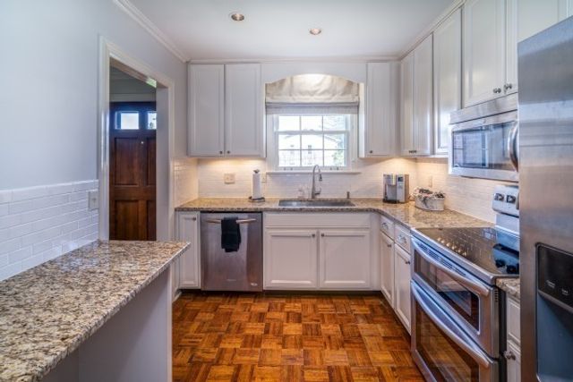 3198 Hillsboro Pike, Nashville, TN 37215