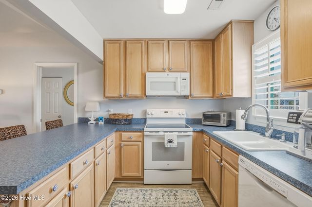 7 Bermuda Greens, Atlantic Beach, NC 28512