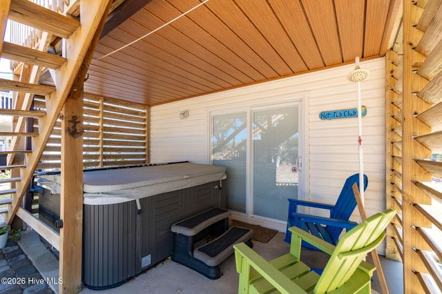 7 Bermuda Greens, Atlantic Beach, NC 28512