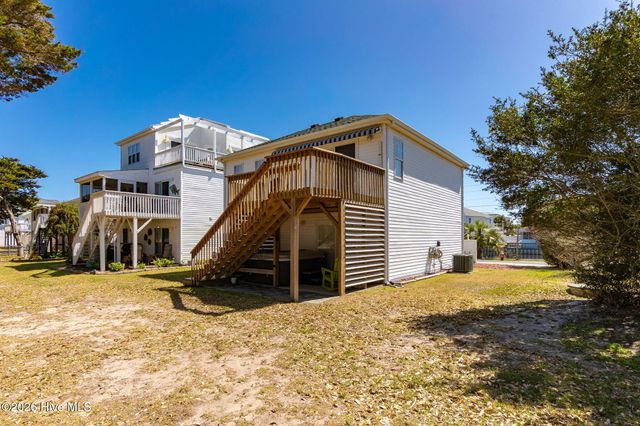 7 Bermuda Greens, Atlantic Beach, NC 28512