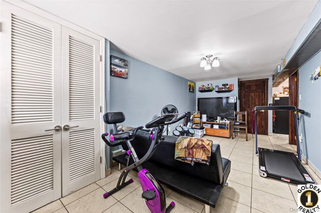 7521 Furmanville Avenue, Middle Village, NY 11379