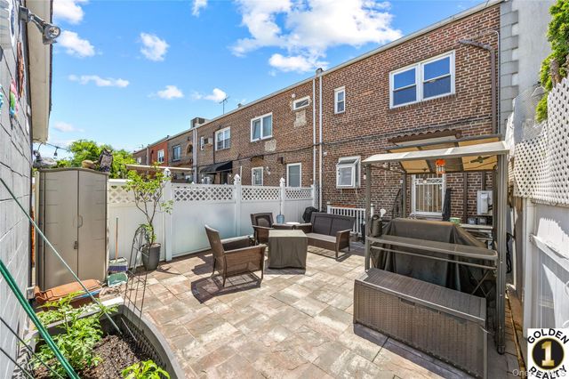 7521 Furmanville Avenue, Middle Village, NY 11379