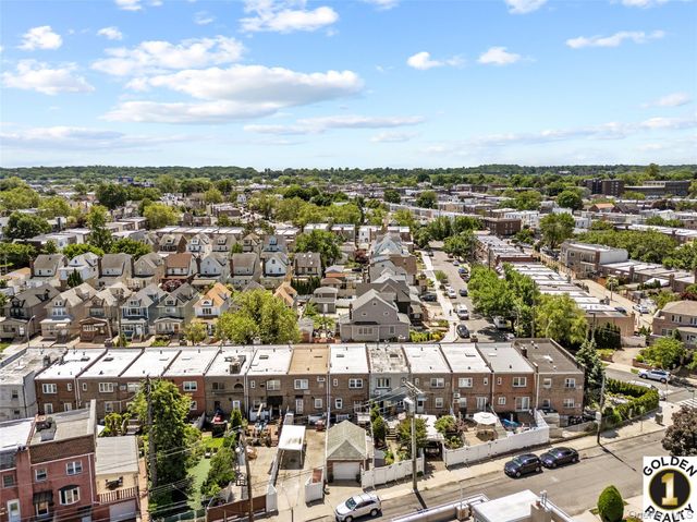 7521 Furmanville Avenue, Middle Village, NY 11379