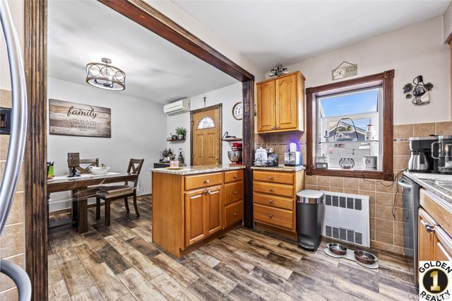 7521 Furmanville Avenue, Middle Village, NY 11379