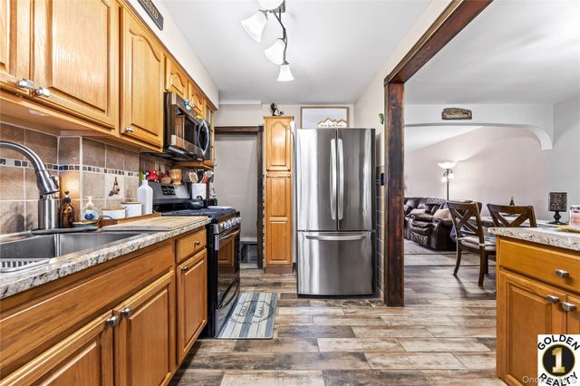 7521 Furmanville Avenue, Middle Village, NY 11379