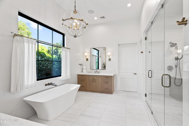 6310 E BAR Z Lane, Paradise Valley, AZ 85253
