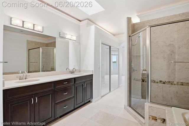 9548 Elizabeth Lake Road, White Lake Charter Township, MI 48386