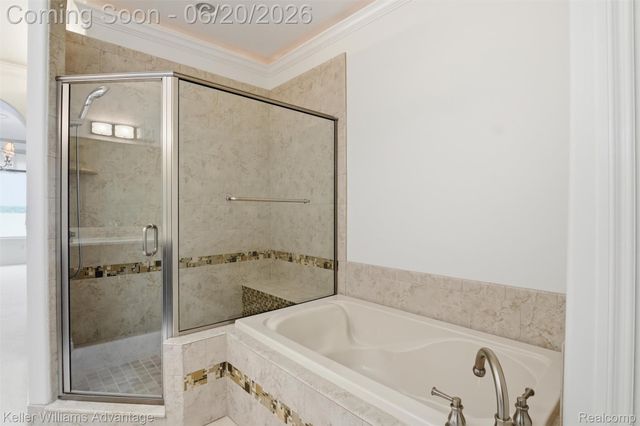 9548 Elizabeth Lake Road, White Lake Charter Township, MI 48386