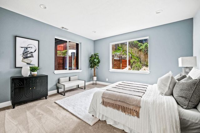 255 Brookside Drive, Boulder Creek, CA 95006