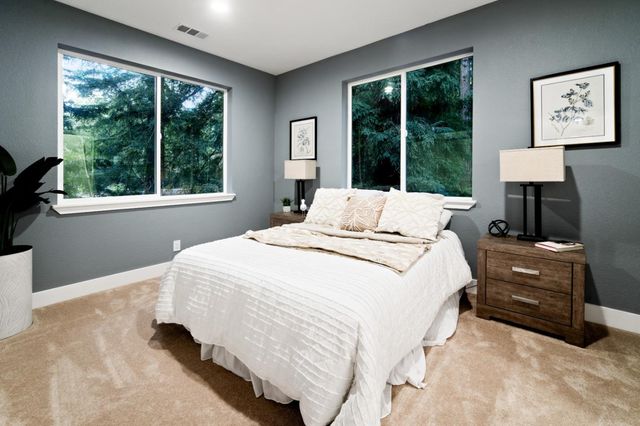 255 Brookside Drive, Boulder Creek, CA 95006