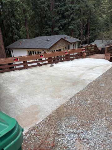 255 Brookside Drive, Boulder Creek, CA 95006