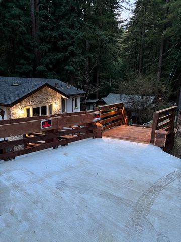 255 Brookside Drive, Boulder Creek, CA 95006