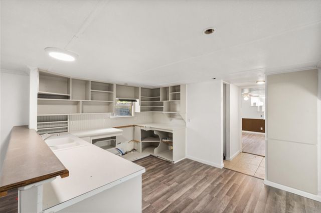 1509 E Apache Trail, Granbury, TX 76048