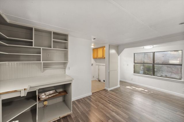 1509 E Apache Trail, Granbury, TX 76048