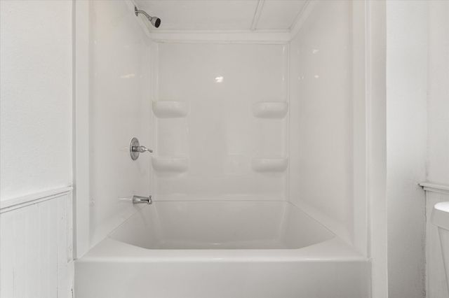 1509 E Apache Trail, Granbury, TX 76048