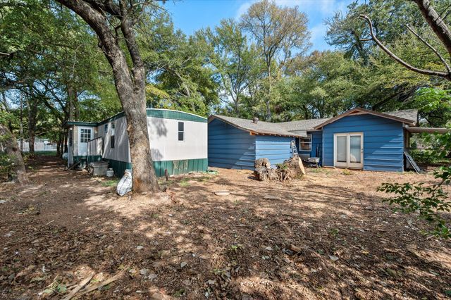 1509 E Apache Trail, Granbury, TX 76048