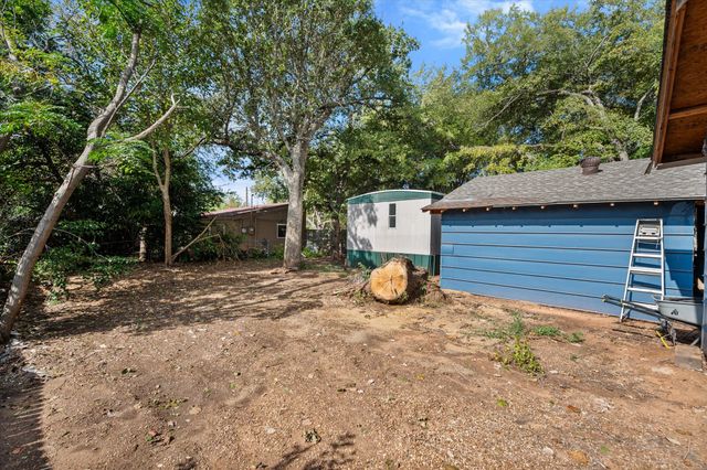 1509 E Apache Trail, Granbury, TX 76048